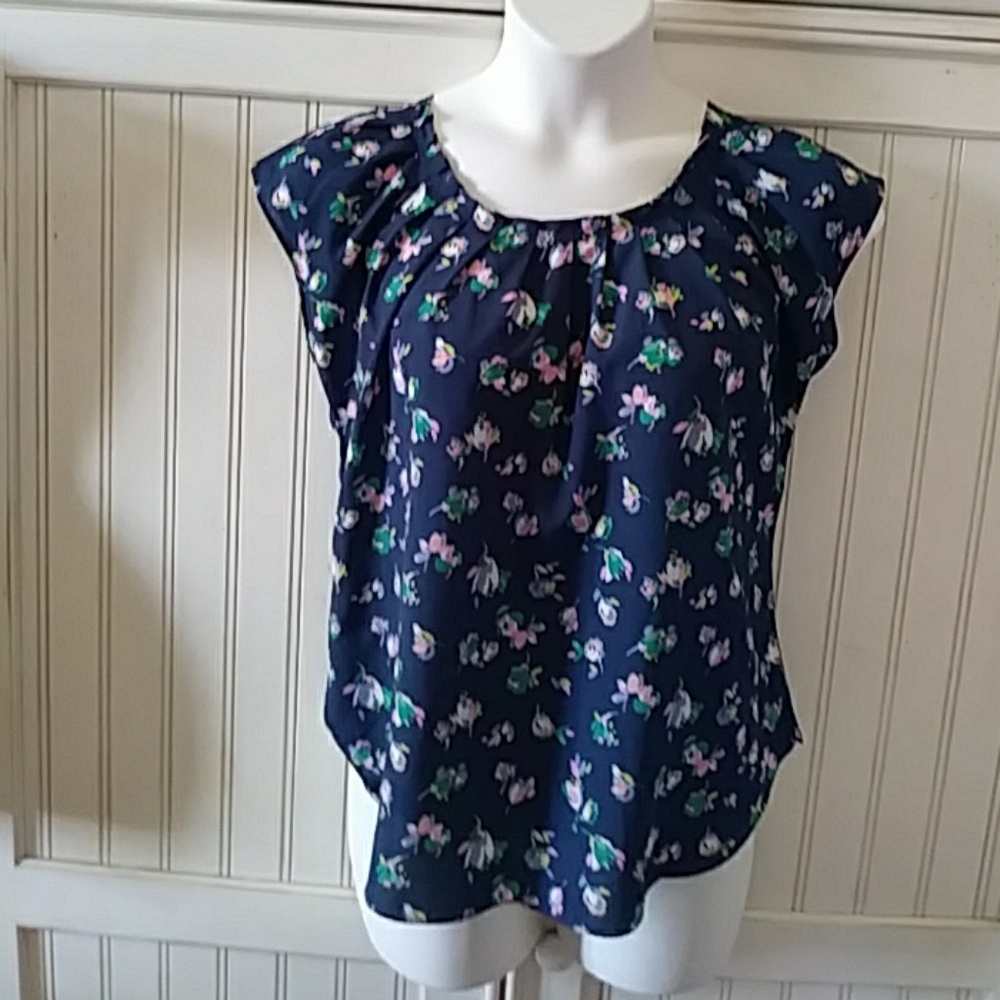 Summery floral top